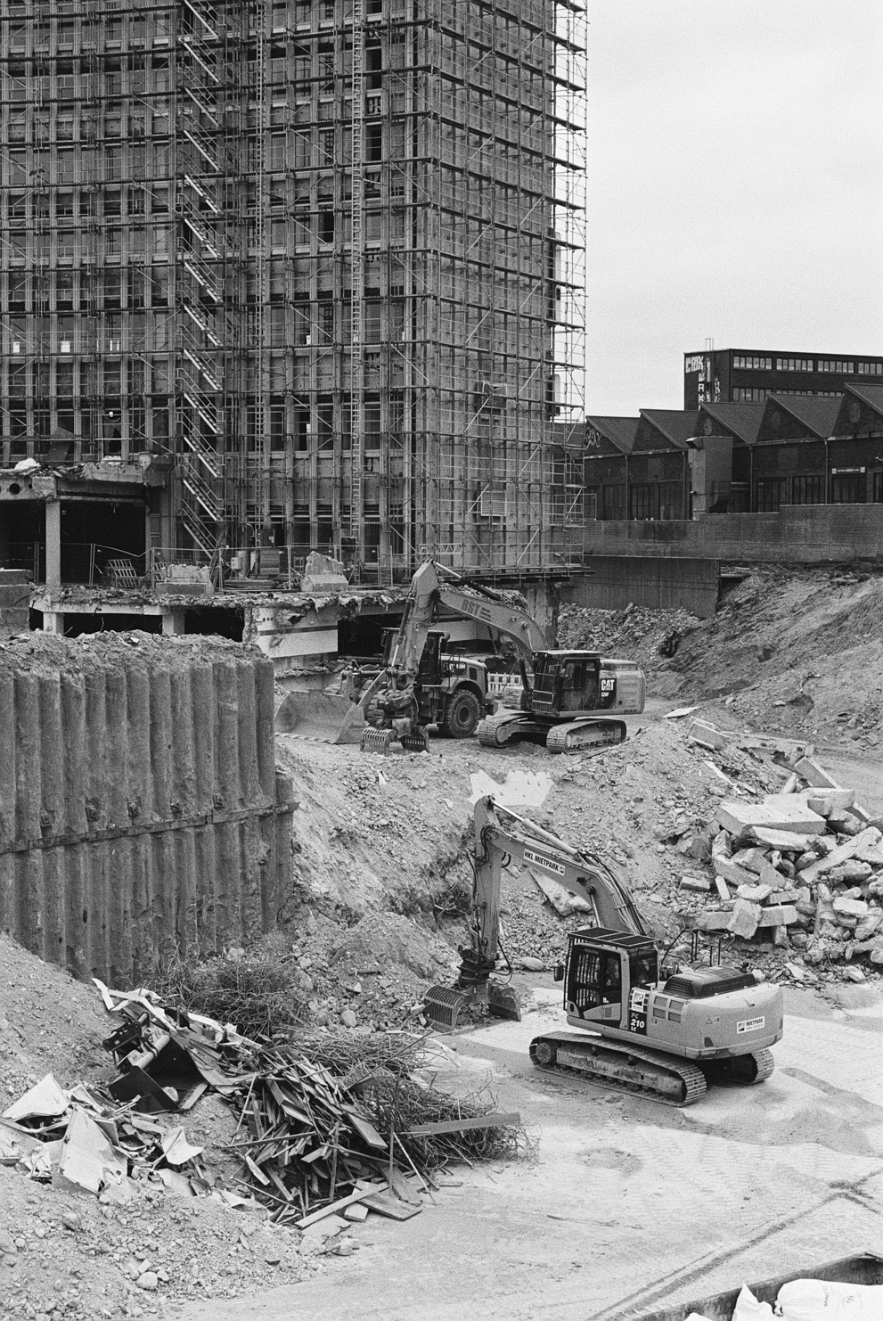 Demolition site of the Euler Hermes building in Hamburg-Ottensen. Shot on Kodak Tri-X 400.